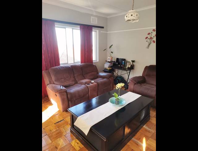 2 BEDROOM FLAT FOR SALE IN UMBILO